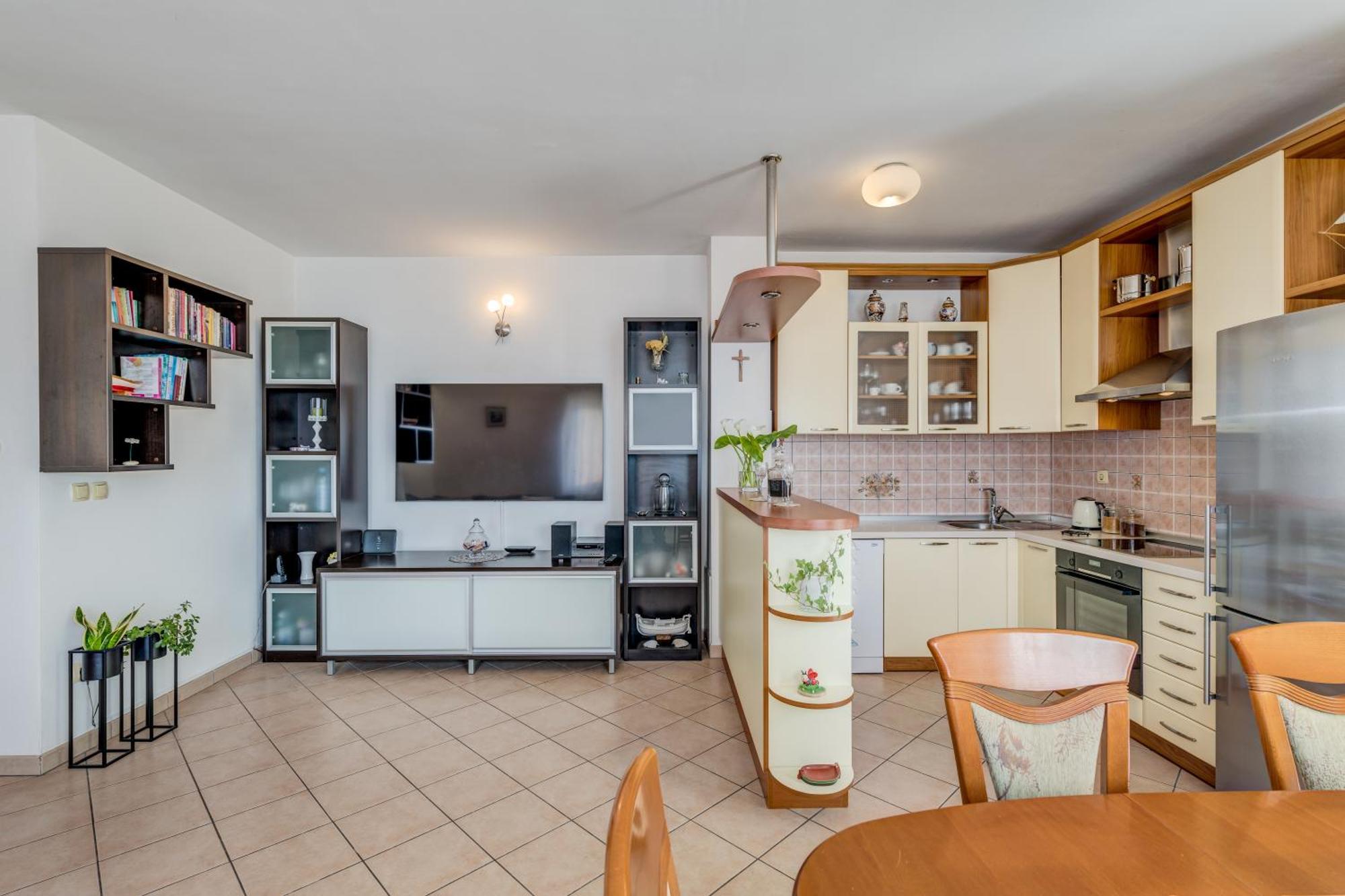 Jesenice Apartment